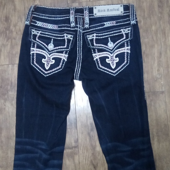 Rock Revival NWOT Women's 26 Tricia Skinny Embellished Embroidered - Picture 3 of 7